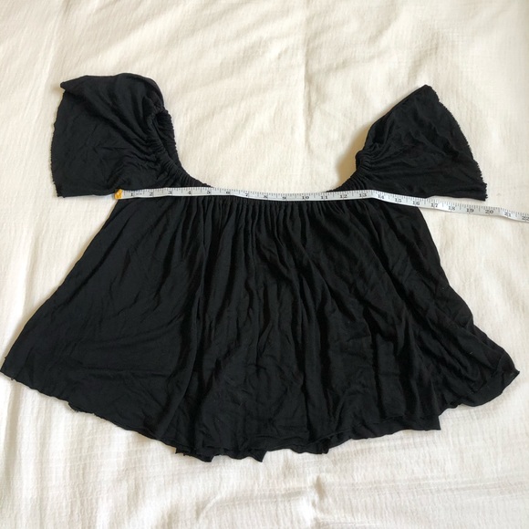Urban Outfitters Black Off the Shoulder Top - Picture 3 of 4